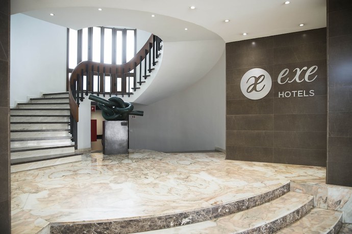 Imagen de los interiores del Hotel Exe Tartessos. Foto 17