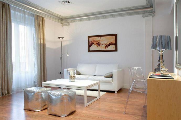 Imagen de la habitación del Hotel Exe Victoria Palace. Foto 13