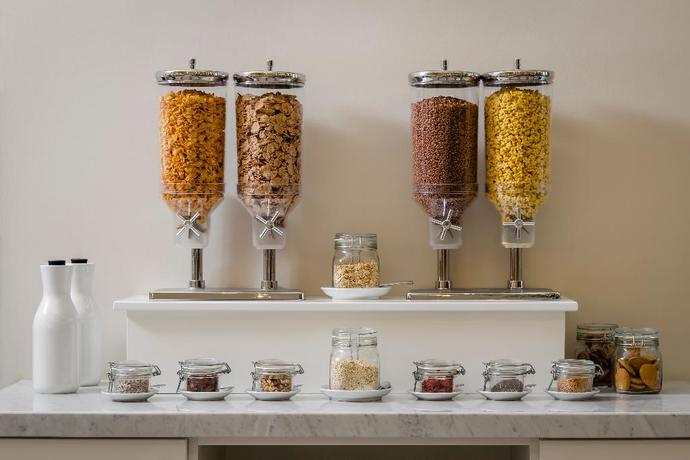 Imagen del bar/restaurante del Hotel Exe Wellington. Foto 6