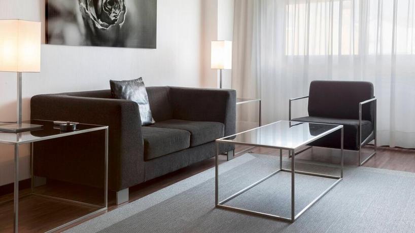 Imagen de los interiores del Hotel Exe Zizur Pamplona. Foto 23