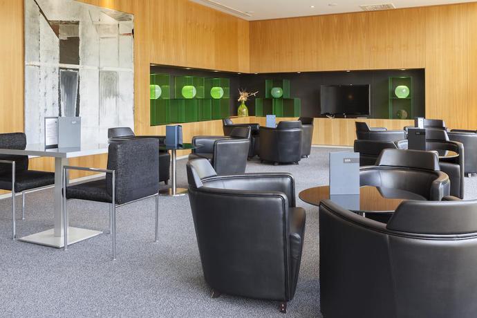 Imagen de los interiores del Hotel Exe Zizur Pamplona. Foto 24