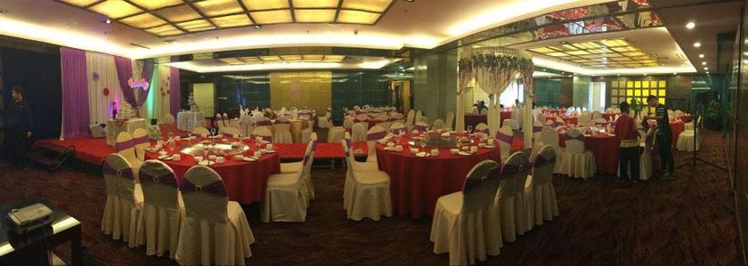 Imagen general del Hotel Execemon Xinjiang Yilite Hotel. Foto 3