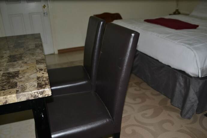 Imagen de la habitación del Hotel Executive Airport. Foto 15