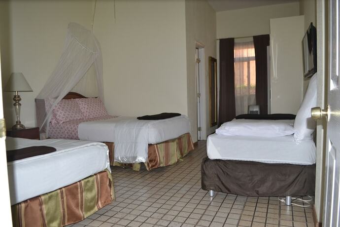 Imagen de la habitación del Hotel Executive Airport. Foto 18
