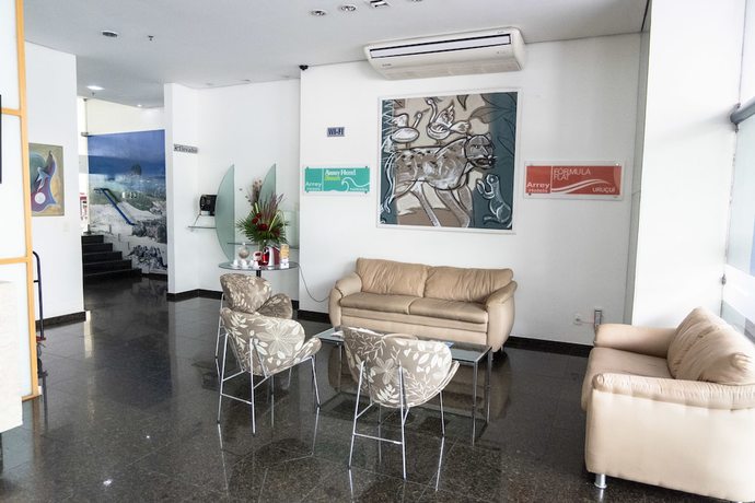 Imagen de los interiores del Hotel Executive Arrey. Foto 14