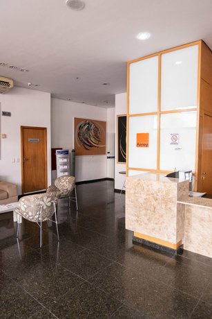 Imagen de los interiores del Hotel Executive Arrey. Foto 16