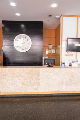 Imagen de los interiores del Hotel Executive Arrey. Foto 19
