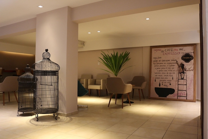 Imagen de los interiores del Hotel Executive, Feira de Santana. Foto 11