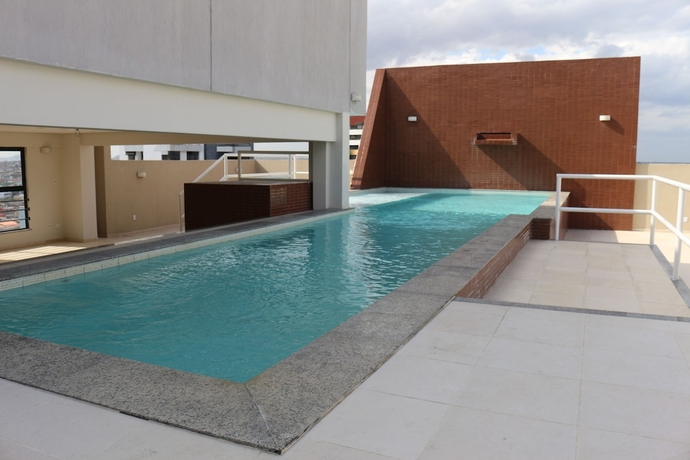 Imagen de la piscina del Hotel Executive, Feira de Santana. Foto 18