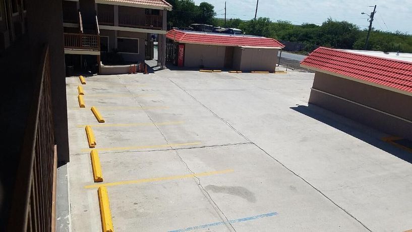 Imagen general del Hotel Executive Inn And Suites. Foto 2