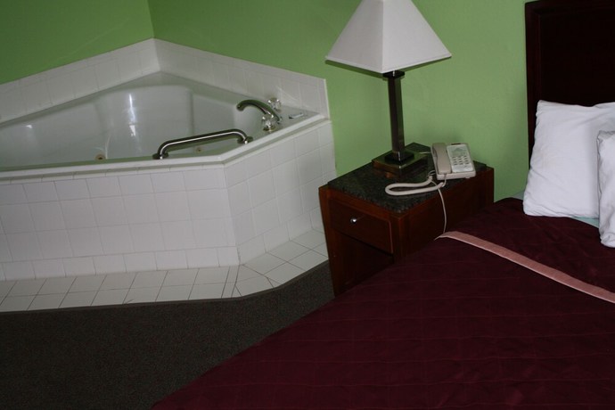 Imagen de la habitación del Hotel Executive Inn And Suites Wichita Falls. Foto 2