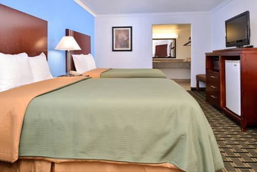 Imagen de la habitación del Hotel Executive Inn, Edmond. Foto 3
