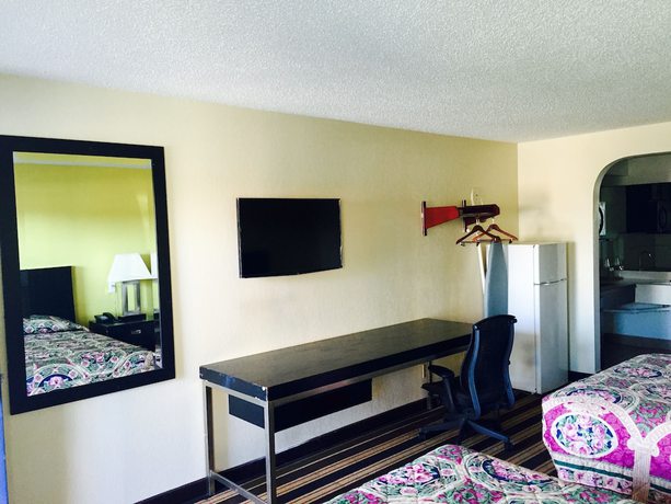 Imagen de la habitación del Hotel Executive Inn, Groves . Foto 5