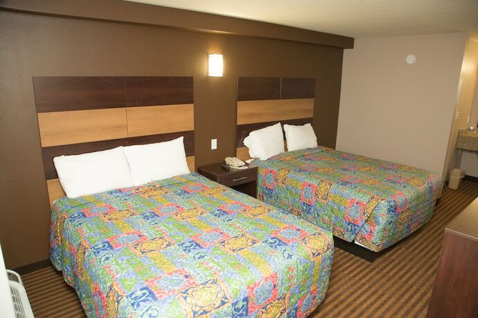 Imagen general del Hotel Executive Inn, Indian&aacute;polis. Foto 4