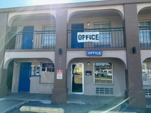 Imagen general del Hotel Executive Inn Mercedes Weslaco. Foto 15