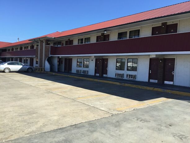 Imagen general del Hotel Executive Inn, Muskogee. Foto 4