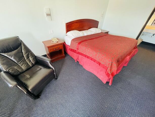 Imagen de la habitación del Hotel Executive Inn, Muskogee. Foto 12