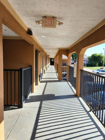 Imagen general del Hotel Executive Inn, Oklahoma City. Foto 3