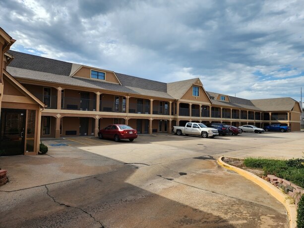 Imagen general del Hotel Executive Inn, Oklahoma City. Foto 11