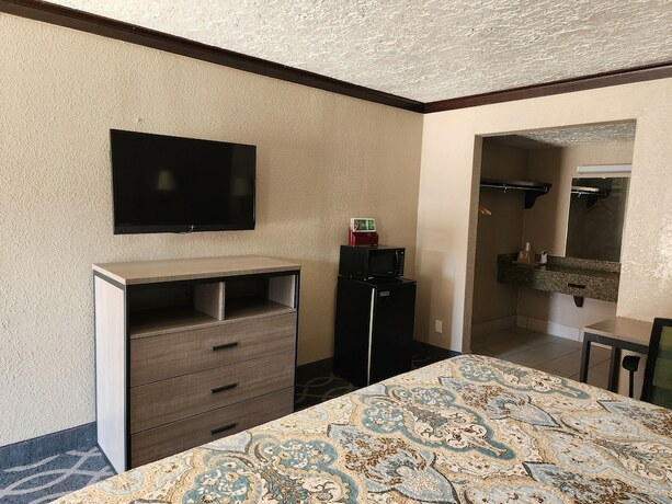Imagen de la habitación del Hotel Executive Inn, Oklahoma City. Foto 19