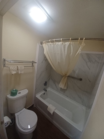 Imagen de la habitación del Hotel Executive Inn Port Lavaca. Foto 11