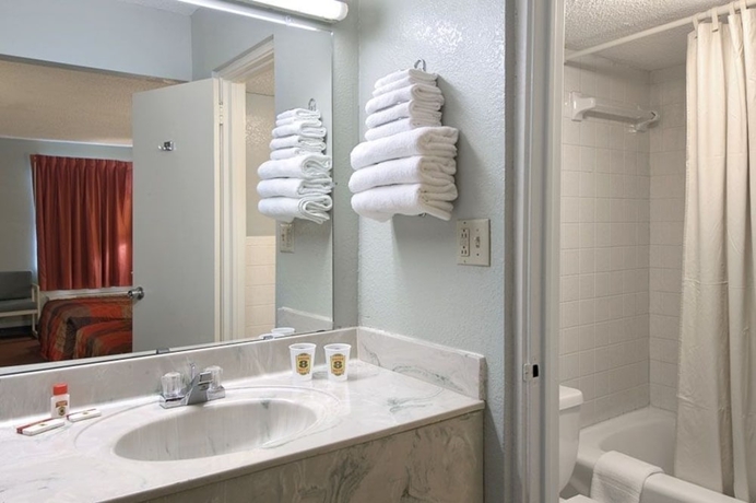 Imagen de la habitación del Hotel Executive Inn, Resaca. Foto 9