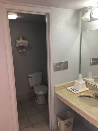 Imagen de la habitación del Hotel Executive Inn, Rusk. Foto 6