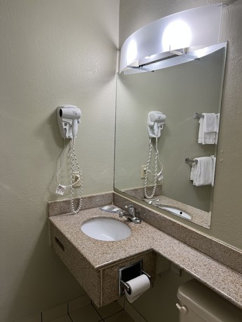 Imagen de la habitación del Hotel Executive Inn, Schenectady. Foto 2