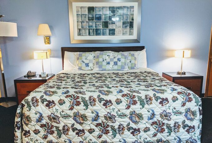 Imagen de la habitación del Hotel Executive Inn Thomson. Foto 12