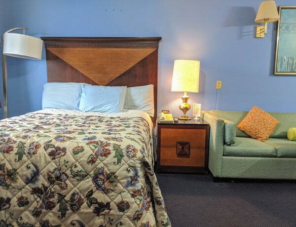 Imagen de la habitación del Hotel Executive Inn Thomson. Foto 14