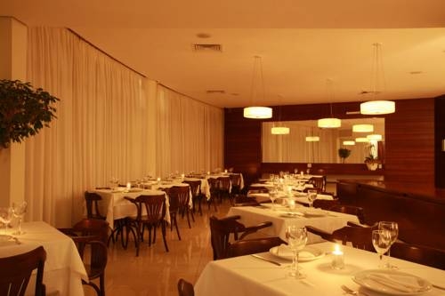 Imagen de los interiores del Hotel Executive Inn, Uberl&acirc;ndia. Foto 5