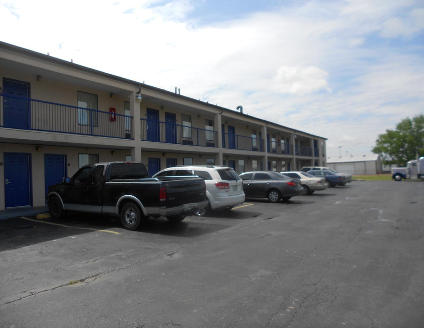 Imagen general del Hotel Executive Inn & Suites - Covington. Foto 7