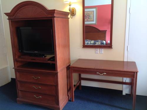 Imagen de la habitación del Hotel Executive Inn & Suites. Foto 6