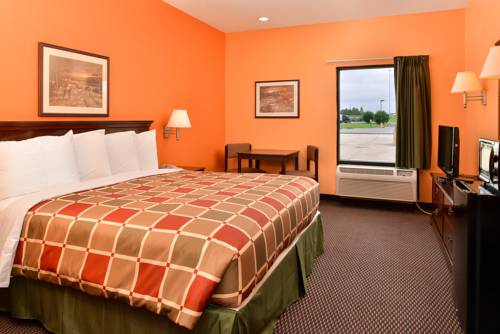 Imagen de la habitación del Hotel Executive Inn and Suites Breaux Bridge, La. Foto 1