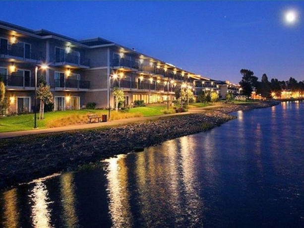 Imagen general del Hotel Executive Inn and Suites Embarcadero Cove. Foto 5