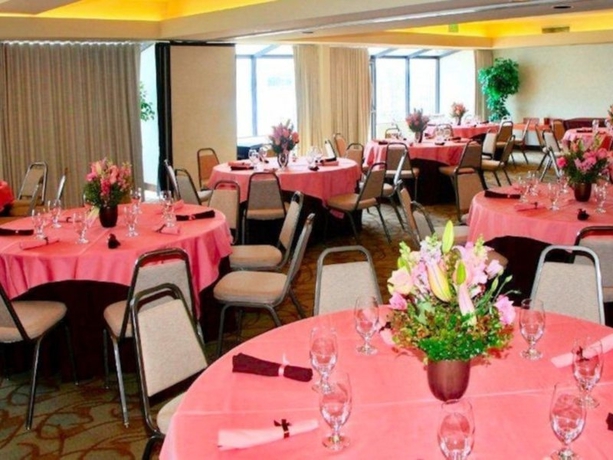 Imagen general del Hotel Executive Inn and Suites Embarcadero Cove. Foto 6