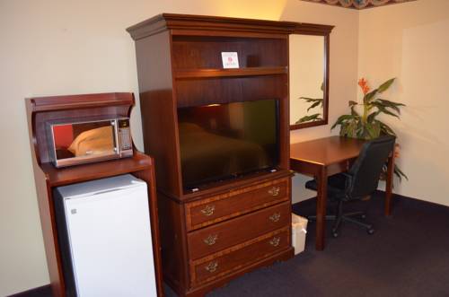 Imagen de la habitación del Hotel Executive Inn and Suites Jackson. Foto 4