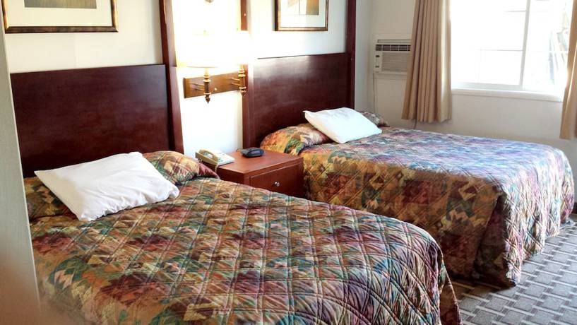 Imagen de la habitación del Hotel Executive Inn and Suites, Lakeview. Foto 12