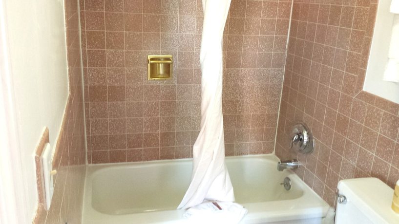 Imagen de la habitación del Hotel Executive Inn and Suites, Lakeview. Foto 13