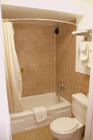 Imagen de la habitación del Hotel Executive Inn and Suites, Lakeview. Foto 14