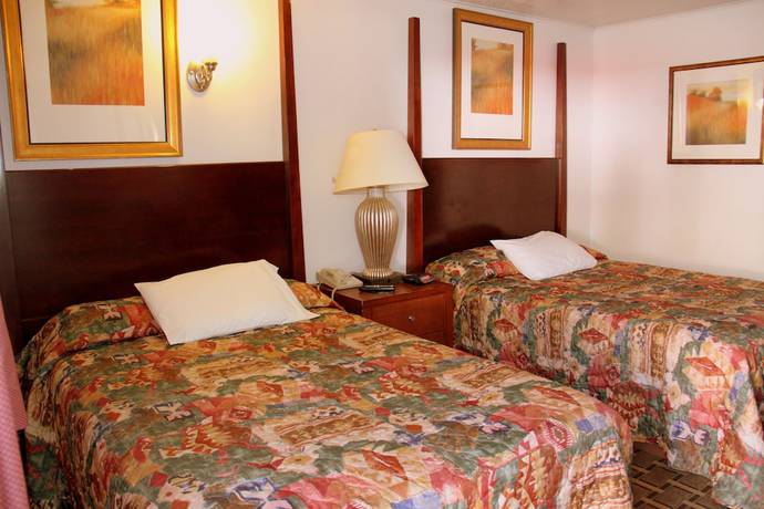 Imagen de la habitación del Hotel Executive Inn and Suites, Lakeview. Foto 15