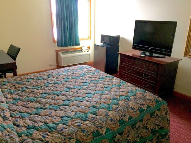 Imagen de la habitación del Hotel Executive Inn and Suites, WAUKEGAN. Foto 9