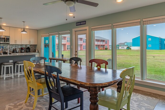 Imagen general del Hotel Executive Keys Condominiums On The Beach. Foto 7