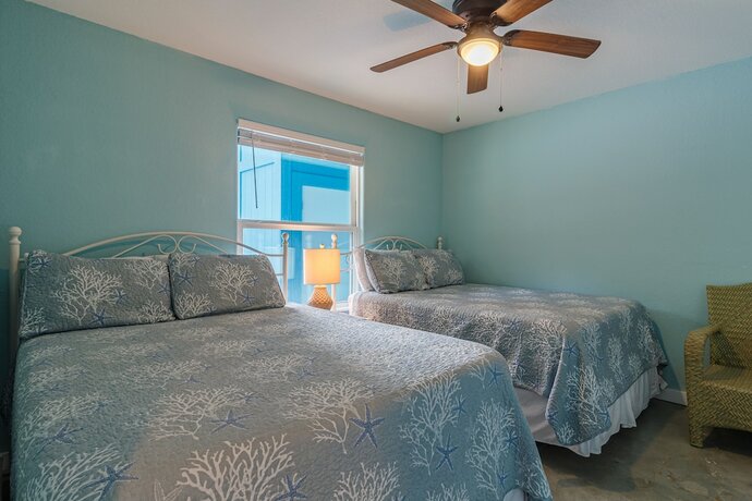 Imagen general del Hotel Executive Keys Condominiums On The Beach. Foto 8