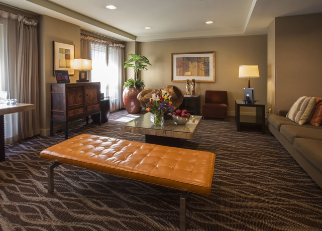 Imagen de los interiores del Hotel Executive Pacific. Foto 15