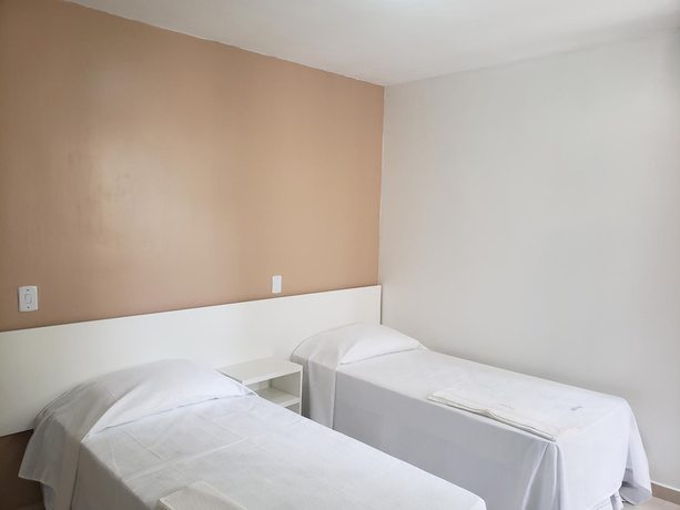 Imagen de la habitación del Hotel Executive Plaza. Foto 2