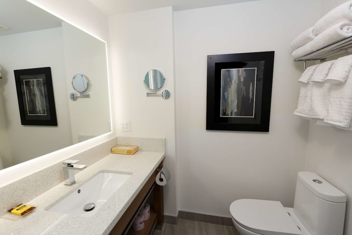 Imagen de la habitación del Hotel Executive Residency by Best Western Calgary City View North. Foto 3