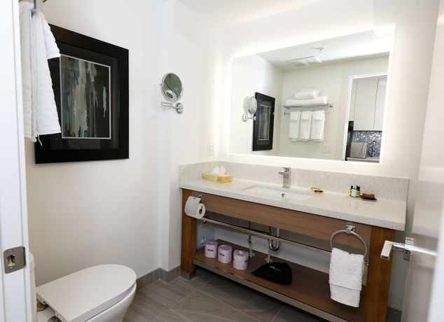 Imagen de la habitación del Hotel Executive Residency by Best Western Calgary City View North. Foto 14