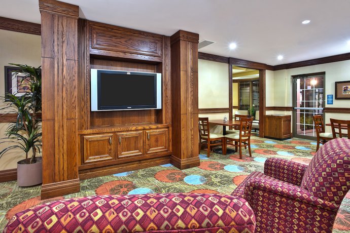 Imagen de los interiores del Hotel Executive Residency by Best Western Toronto-Mississauga. Foto 17