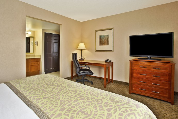 Imagen de la habitación del Hotel Executive Residency by Best Western Toronto-Mississauga. Foto 16
